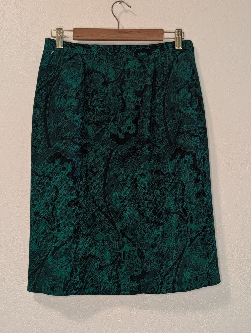 VTG Raul Blanco 100% Silk Paisley Pencil Skirt - Sz 12